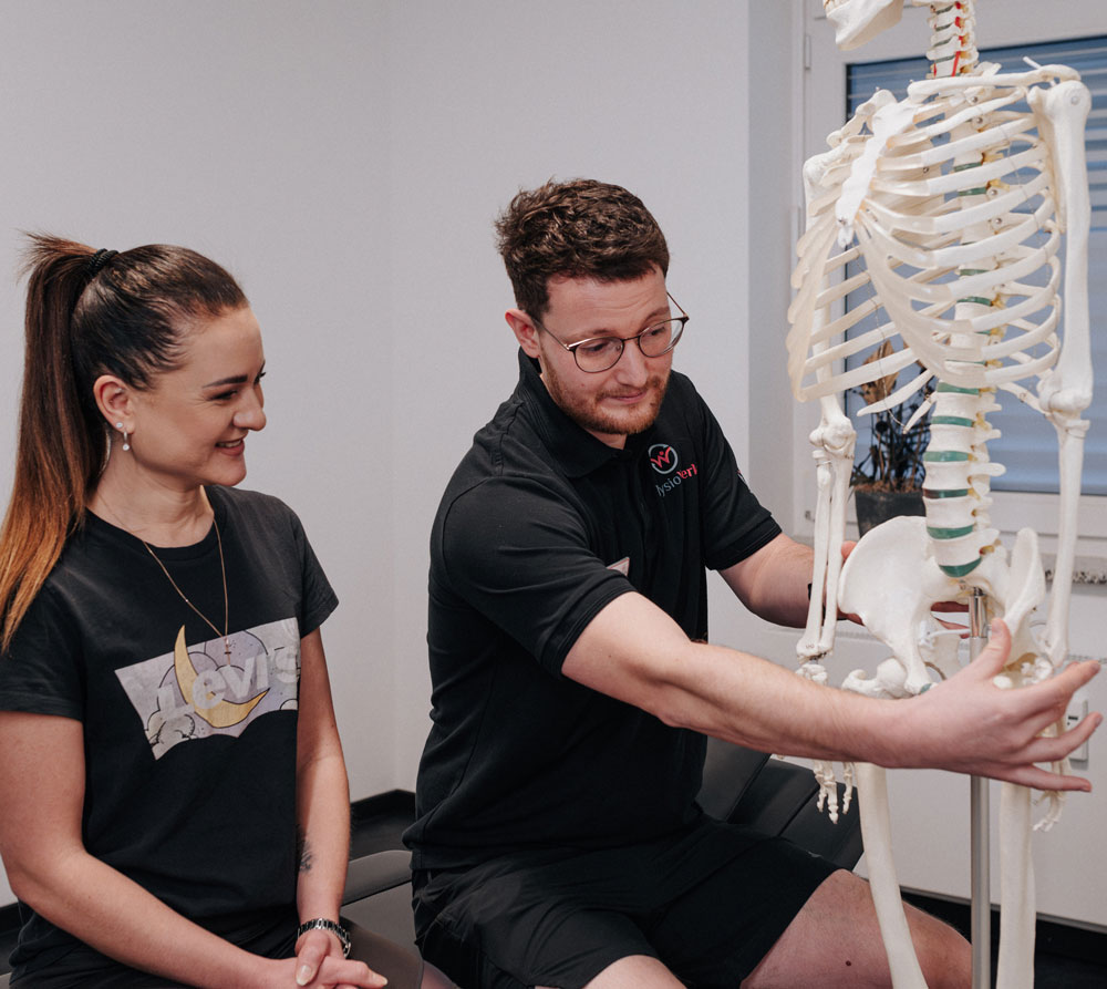 Wartebereich mit Patienten PhysioWerk Soest